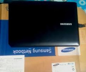 Brand New with orginal Box others HDD 320GB RAM 2GB