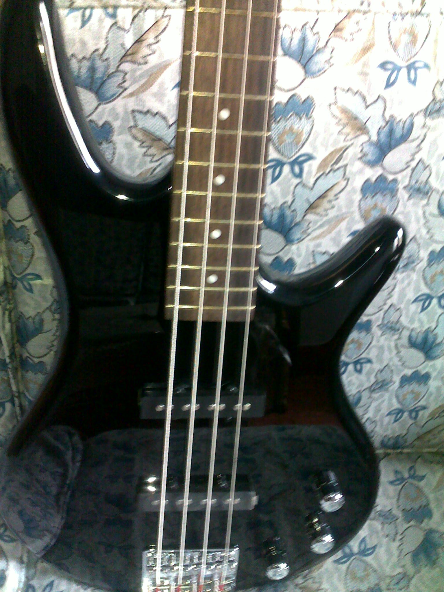 Ibanez GIO GSR180 Bass large image 0