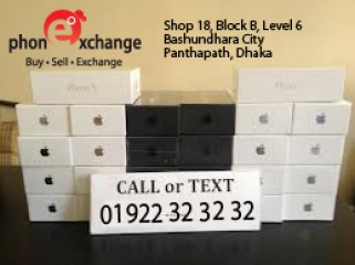 I PHONE 5 BRAND NEW BLACK WHITE GIVEY SIM UNLOCK 45000 TK