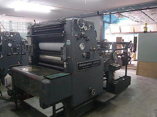 1999 Heidelberg SORDZ M 74-6 LX 2000 Roland 706-3B P Komori