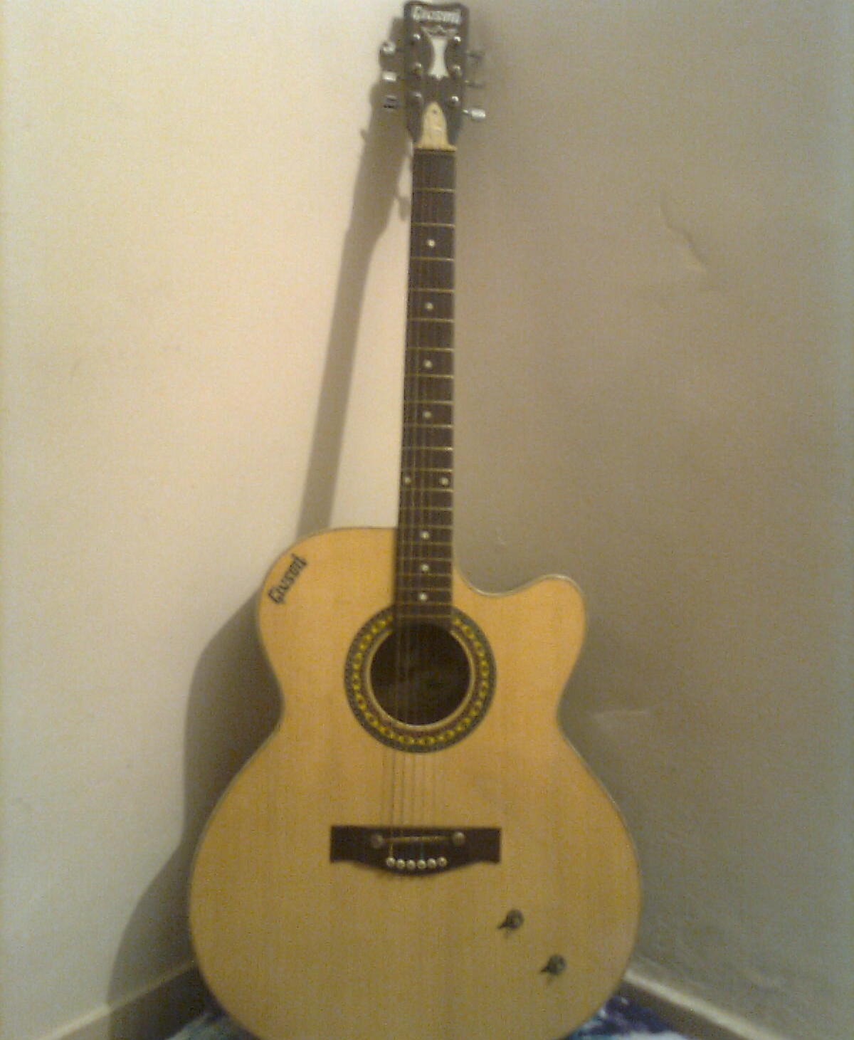 Givson Acoustic Guitar large image 0