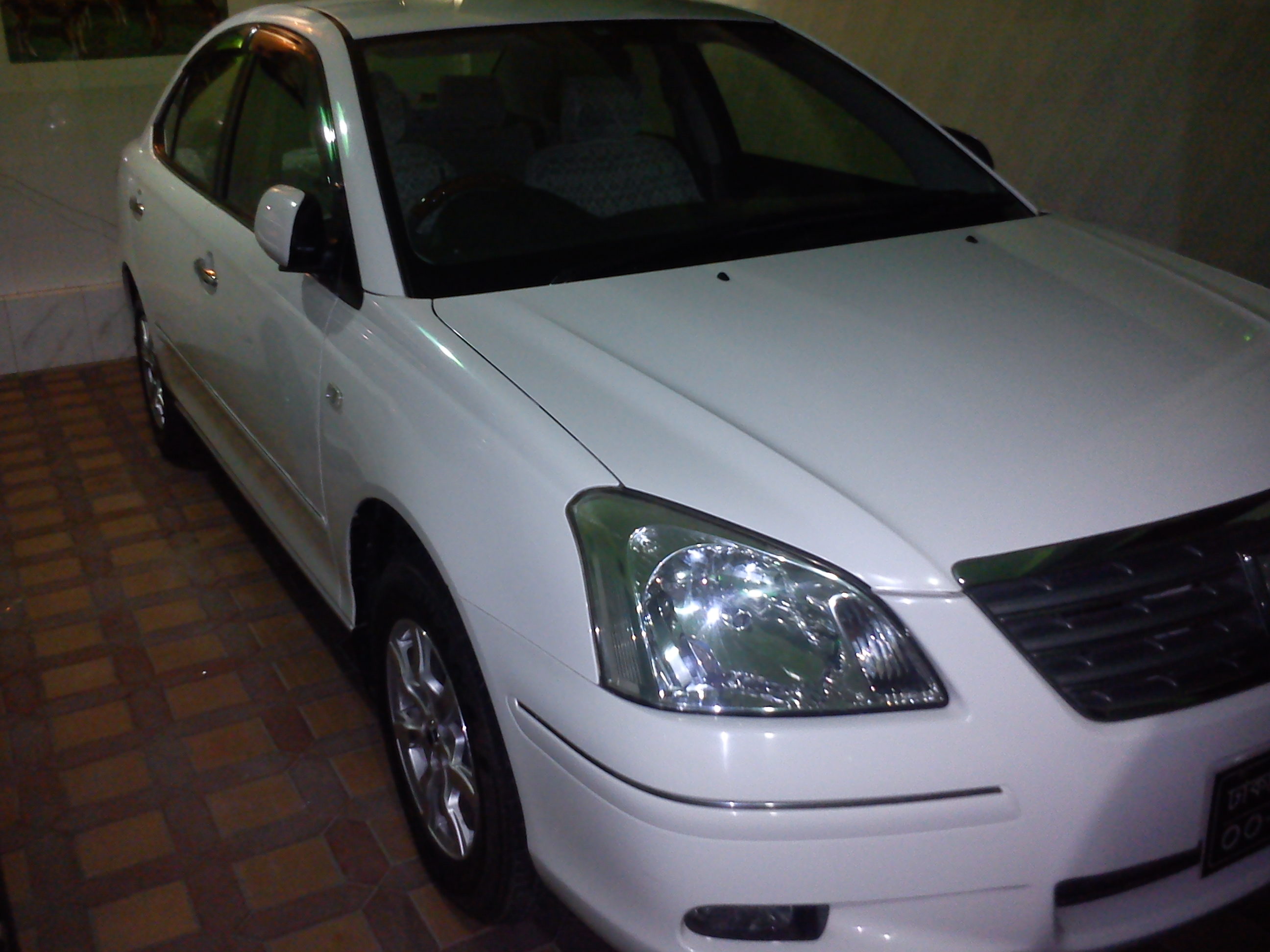 Toyota F Premio 2005 large image 0