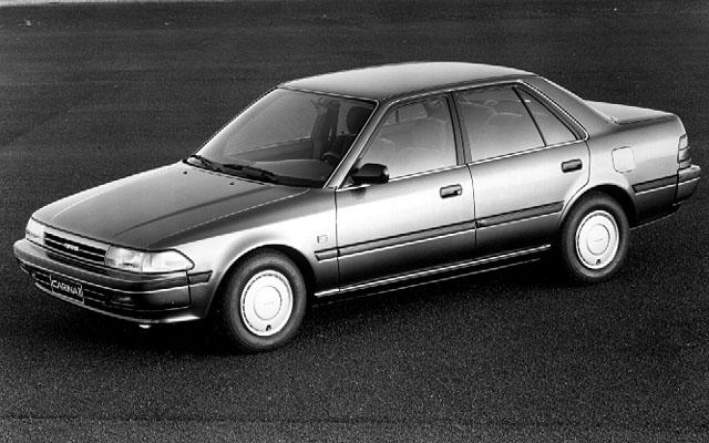 TOYOTA saloon 1989 call 01961928307 large image 0