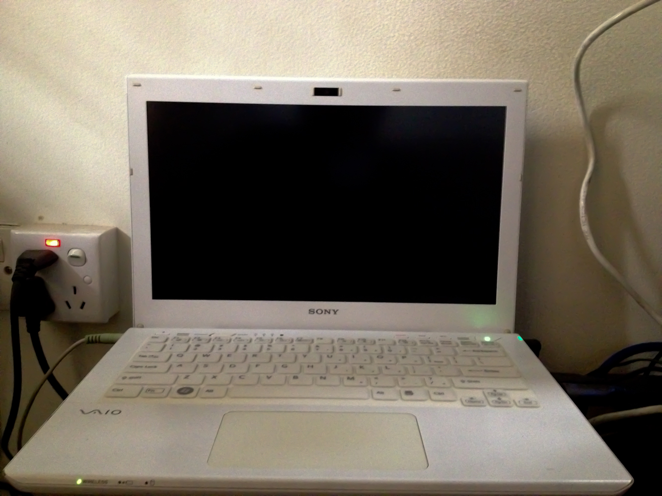 Sony Vaio S Series 13.3-Inch Core I5 large image 0