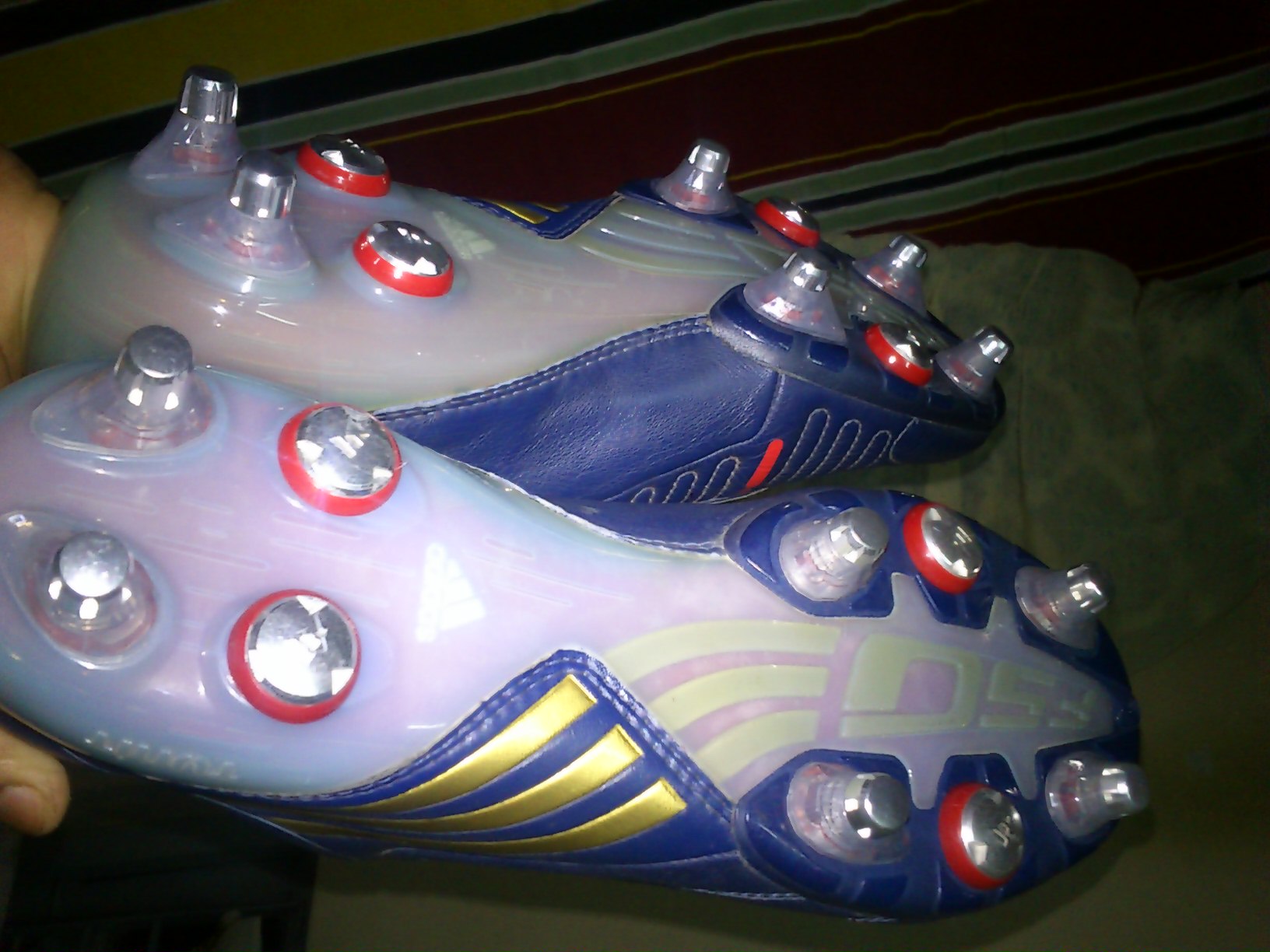 Original adidas f50 Metal Spike Football Boot