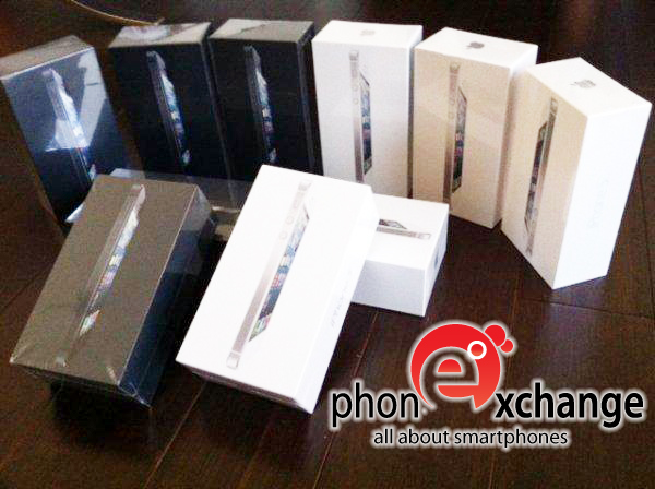 IPHONE 5 16 BRAND NEW BLACK WHITE GIVEY SIM UNLOCK 45000 T large image 0