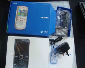 Nokia C3-00 Brand new intact made in Romania from England