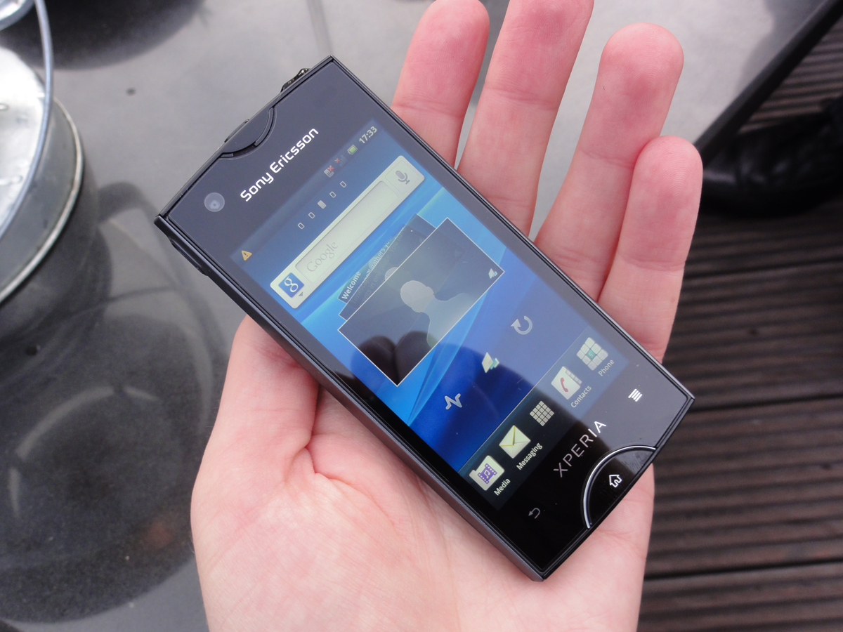 sony ericsson xperia ray for sell urgent large image 0