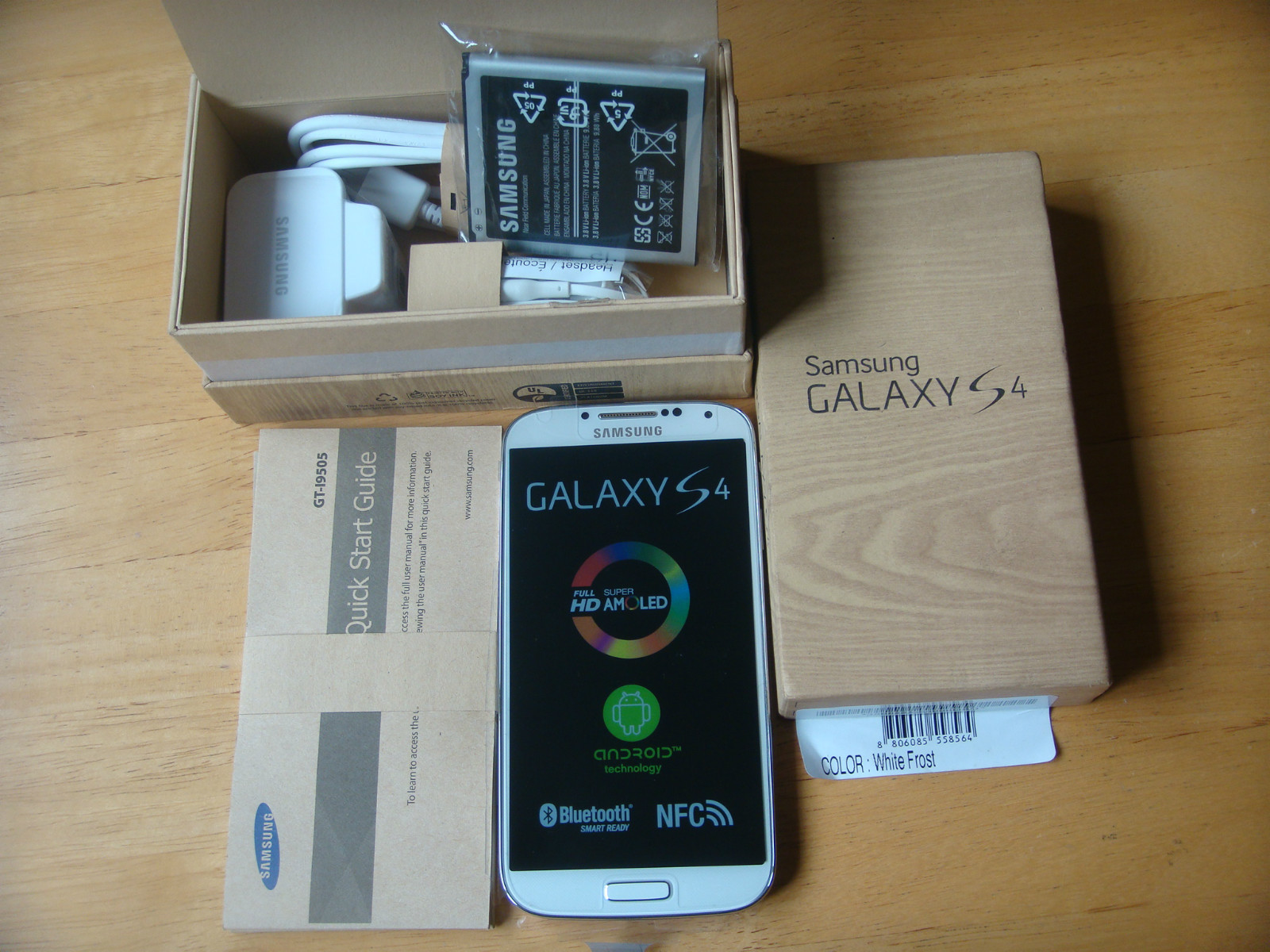 Samsung Galaxy S4 in white 16GB large image 0