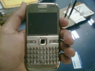 Nokia E72 Good condition Low Price  large image 0