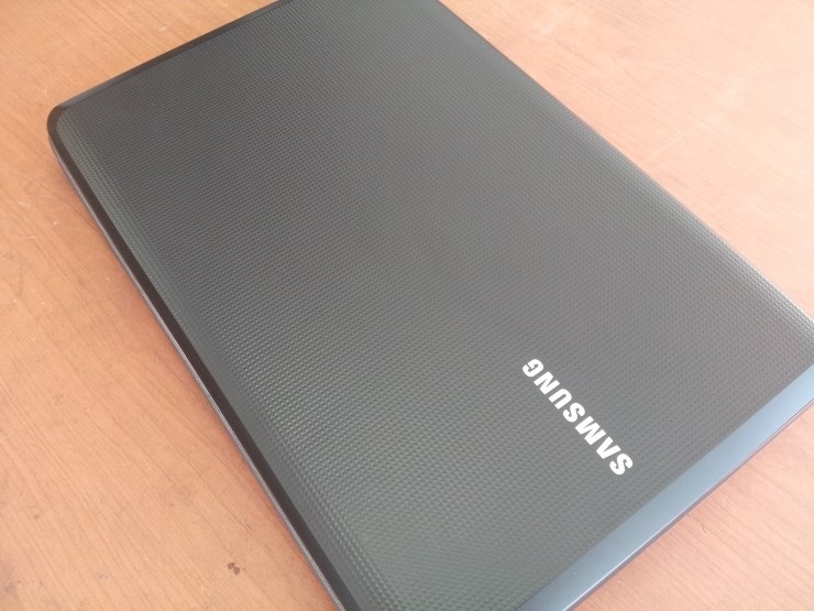 Samsung Laptop Used large image 0