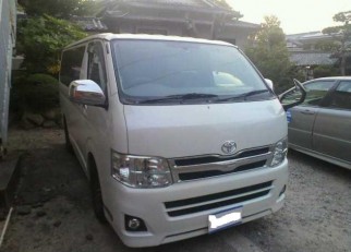 Toyota Hiace Super GL Ltd TRH200 2010