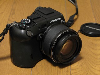 Olympus c8080 Pro DSLR