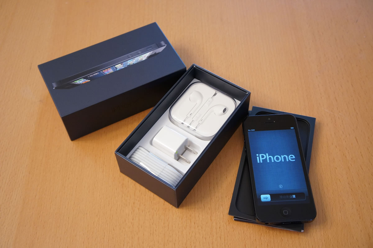 iphone 5 16gb used 4 months taka with everything large image 0