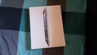 intact iPad 4 WiFi with warranty