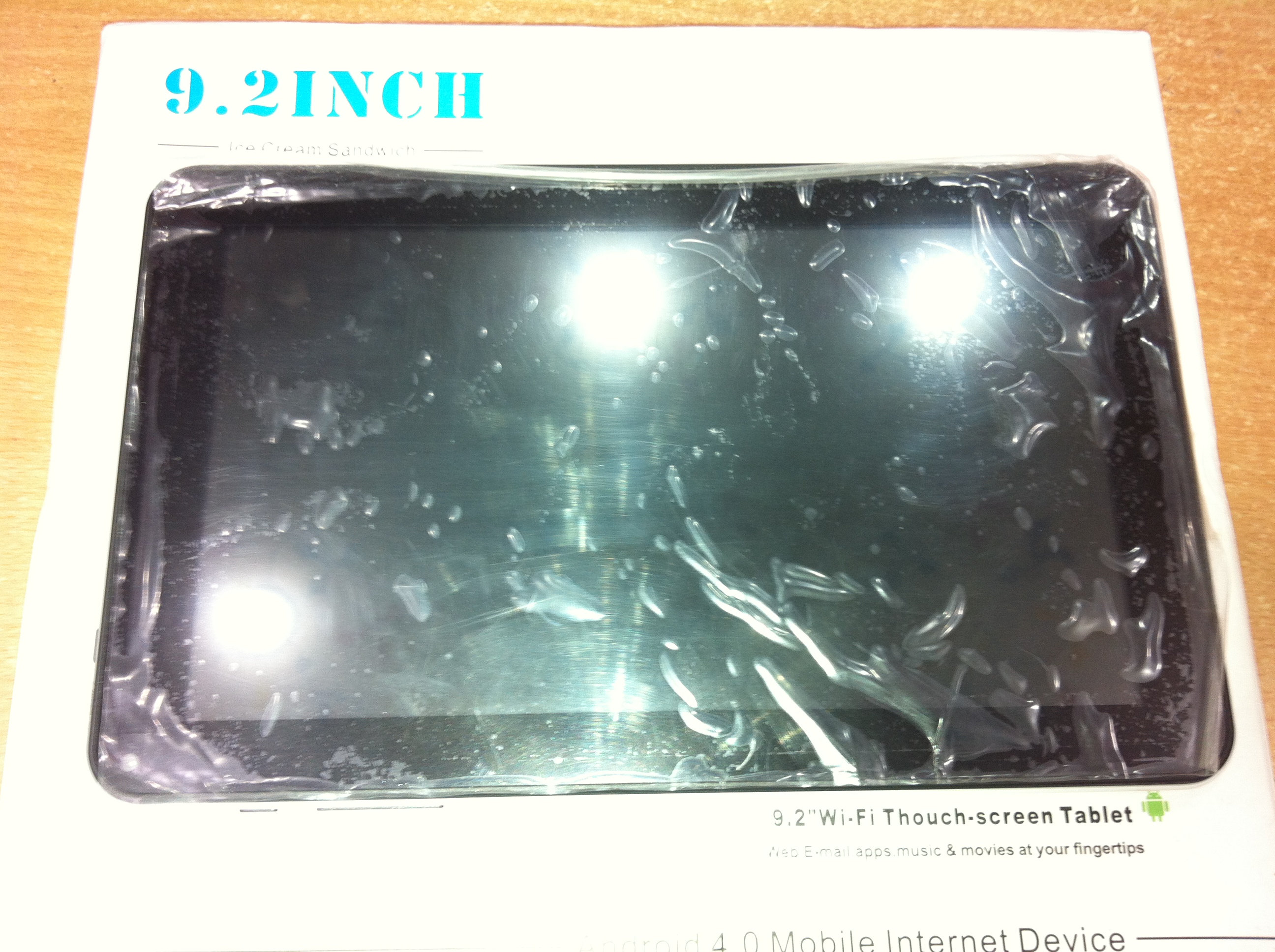 9.2 Inch inch Capacitive Screen Android 4.0 Tablet PC MID 8G large image 0