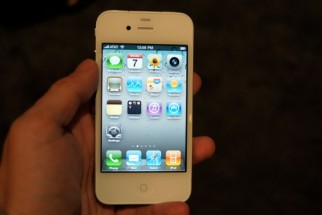 iPhone 4G 32GB