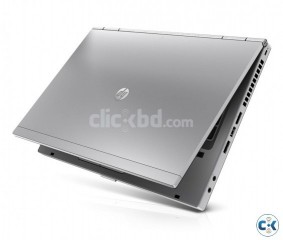 New Condition Hp Elite Book i7 500GB 4GB Ram