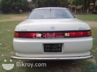 TOYOTA MARK II