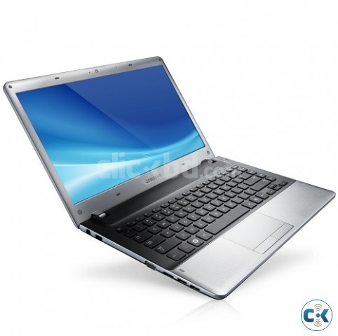 Samsung Eureka Core i7 Laptop With 2GB ATI StarTech large image 0