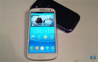 SAMSUNG GALAXY S3 Brand new look with all acc