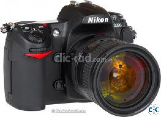 Nikon d300 with body grip large image 0