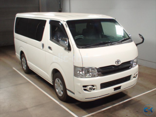 TRH200 HIACE SUPER GL 2008