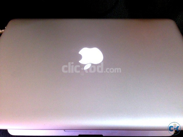 Apple Macbook Pro 13 large image 0