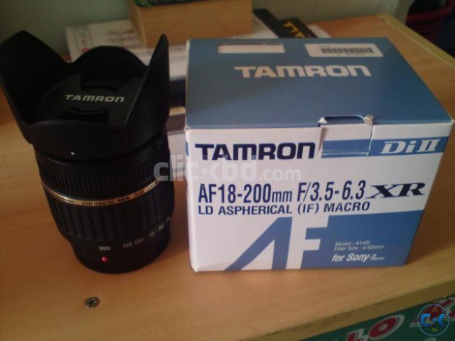 tamron 18-200mm wide angle telephoto lens for sony DSLR large image 0