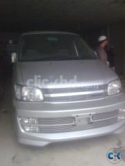 Toyota NOAH SR-40