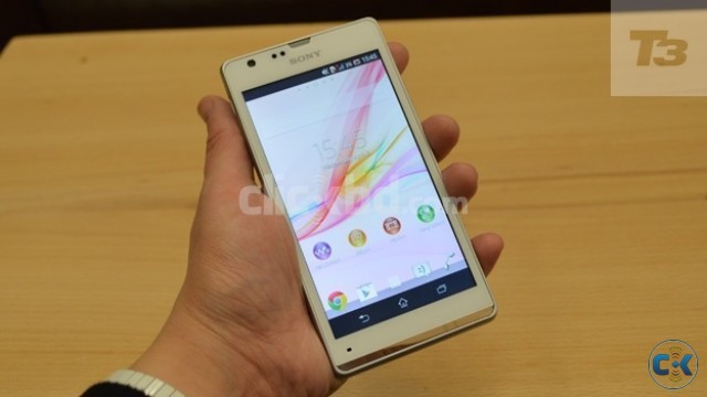 Sony Xperia SP White LESS THAN A MONTH USED large image 0