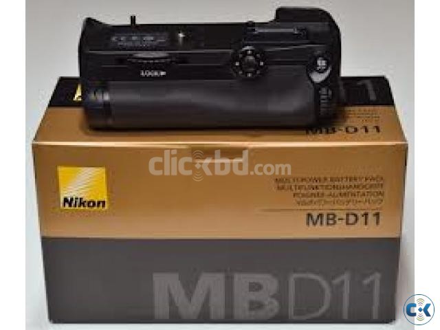 Nikon MB D-11 Battery Grip large image 0