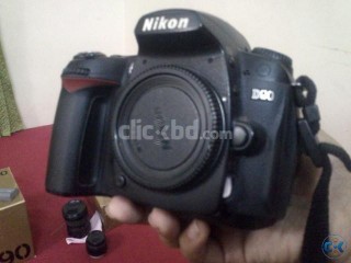 Nikon D90 DSLR Body only