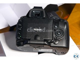 Nikon D5000