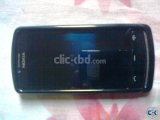 Nokia 700