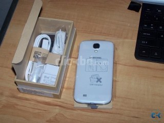 Samsung Galaxy S4 SGH-i337 - 16GB - FACTORY UNLOCKED