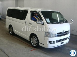 TOYOTA Hiace Super GL White KDH