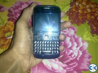 Nokia E5 3G smart Phone 5mp camera Lowest price for urgent