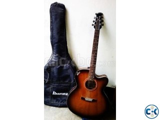 wanna sell Guitar Sigature .... call me--- 01719409051