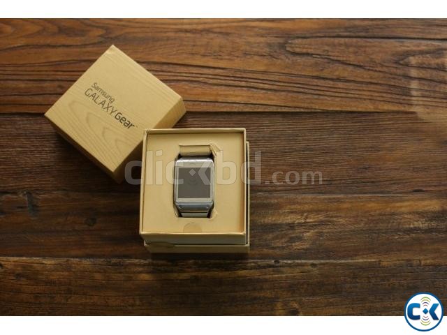 Samsung Galaxy Gear Smart Watch - White large image 0