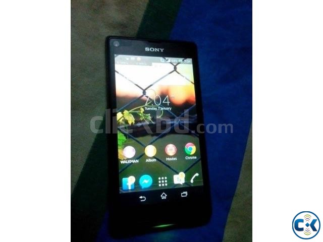 Xperia L with All boxed and 6months warrenty Left large image 0