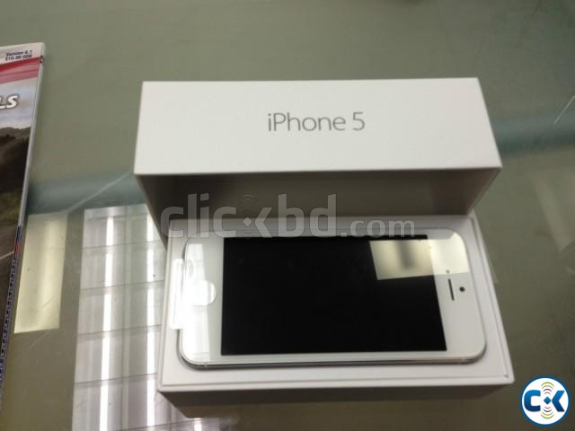 Brand New Apple Iphone 5 32GB With Warranty large image 0