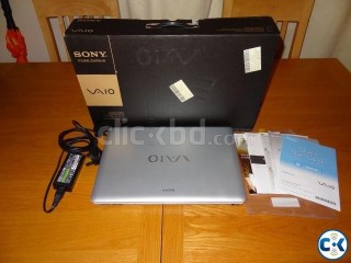 Sony Vaio Intel Core Laptop Model VPCEB1E0E WI 2.13Ghz Int