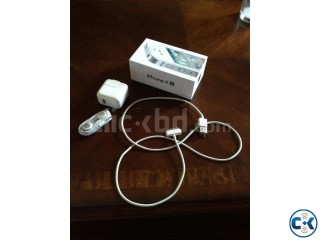 IPHONE 4S 16GB WHITE FROM USA - ALL ORIGINAL ACCESSORIES