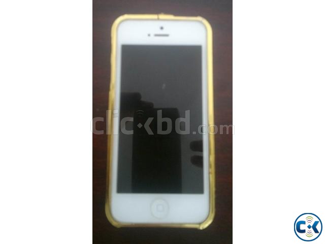 I phone 5 16gb White Factory unlock with all large image 0