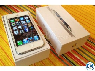 Brand new look IPHONE 5 16GB White FULL BOXED.FACTORY UNLOCK