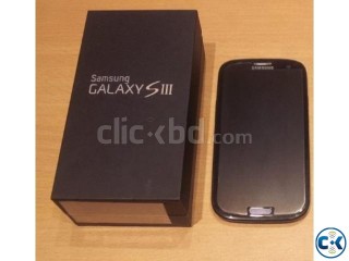 SAMSUNG GALAXY S3 SHOWROOM CONDITION FULL BOXED