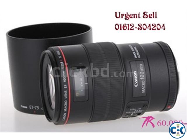 Urgent Sell Canon EF 100mm f 2.8L IS USM Macro Lens for Cano large image 0