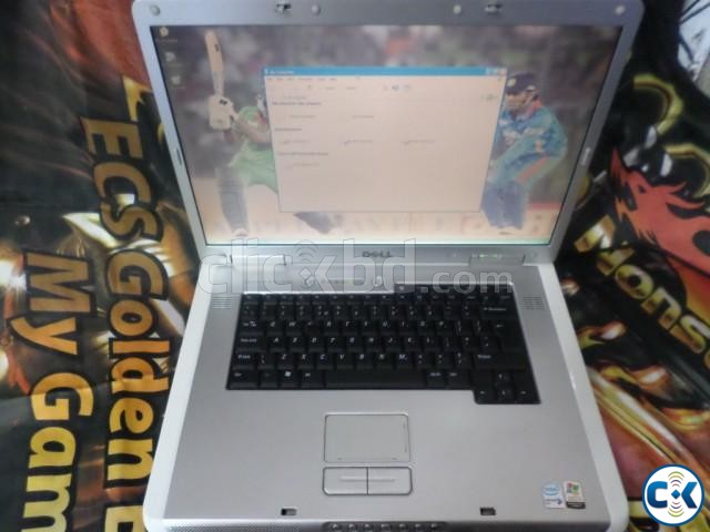 DELL 9400 CORE 2 DUO WITH DEDICATED GRAPHICS LESS 33  large image 0