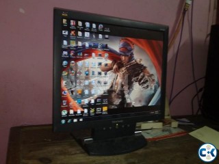 Desktop Computer with 16inc Lcd and speaker